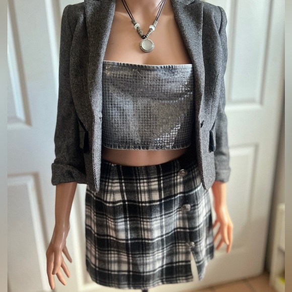 Forever 21 Mini Plaid Skirt Size Small NWOT - Picture 2 of 9